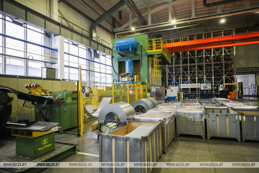 Губернатор Ульяновской области России посетил УП «Гефест-техника»