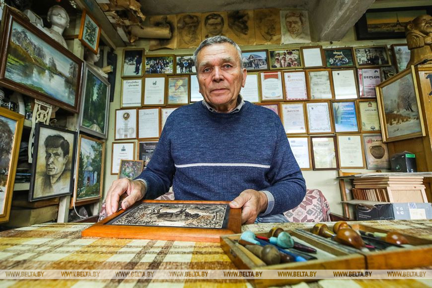 Мастер из Каменецкого района создал более 300 деревянных скульптур