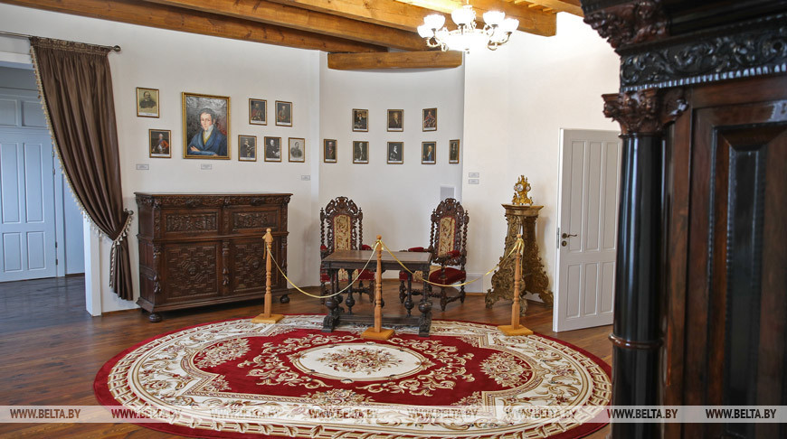 Кто такой уроженец Брестской области Наполеон Орда и почему к нему такой интерес? Отправились на родину художника