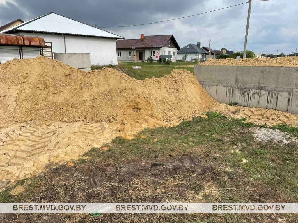 Корпус артснаряда обнаружили при строительстве дома в Жабинковском районе