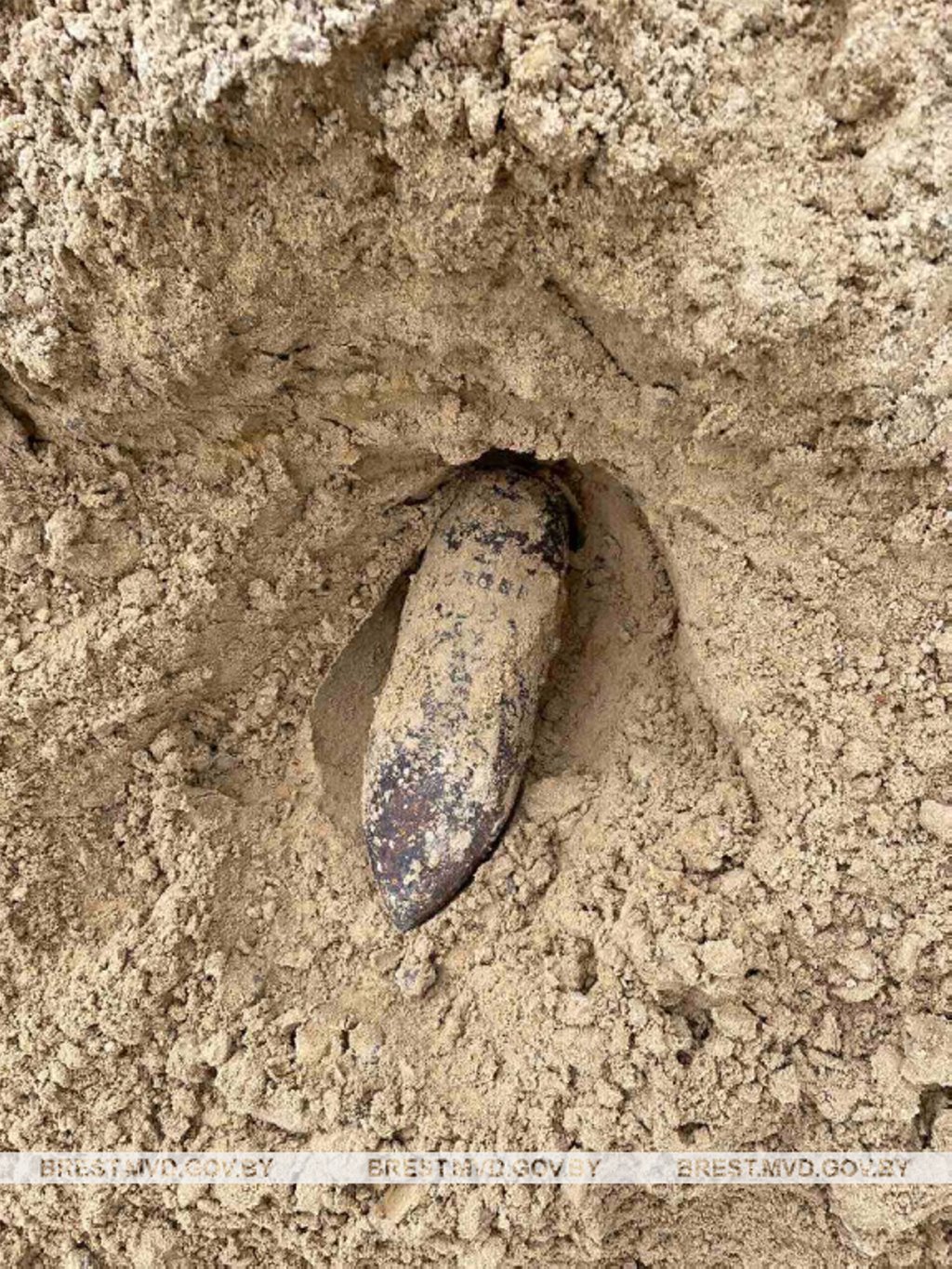 Корпус артснаряда обнаружили при строительстве дома в Жабинковском районе