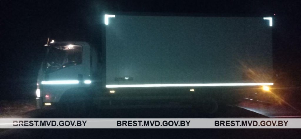 В Столинском районе грузовик сбил женщину 