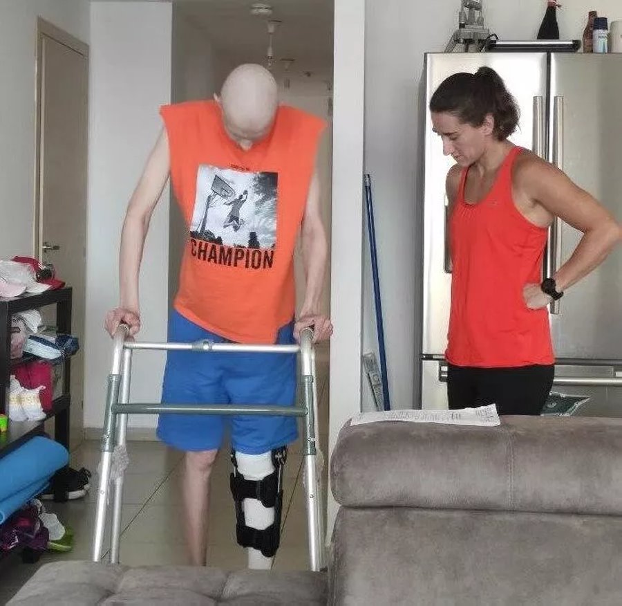 Заложники болезни и конфликта: как белорусская семья застряла в Израиле