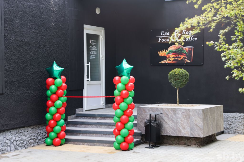 В Бресте после модернизации открылся современный торговый комплекс