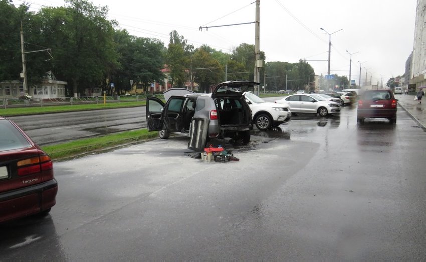 Пенсионерка в Гомеле подожгла два автомобиля по указанию мошенников
