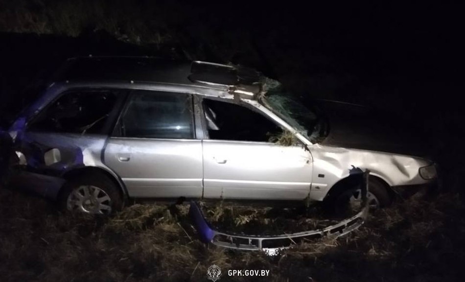 Водитель разбил Audi, удирая от пограничников