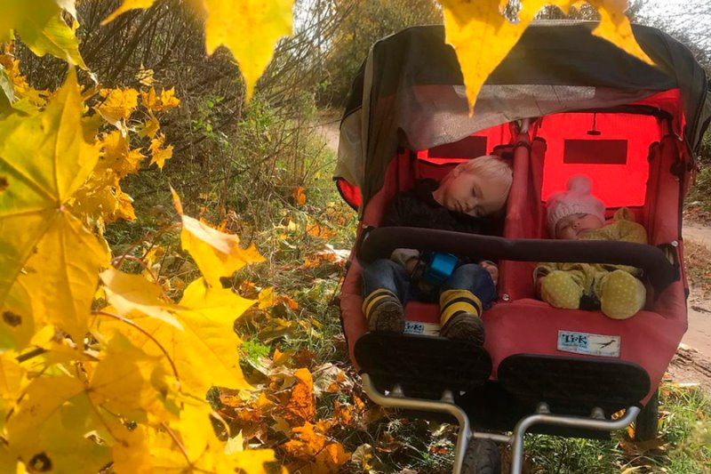 Ветхий дом стоил $500: как семья из Минска переехала в заброшенную деревню