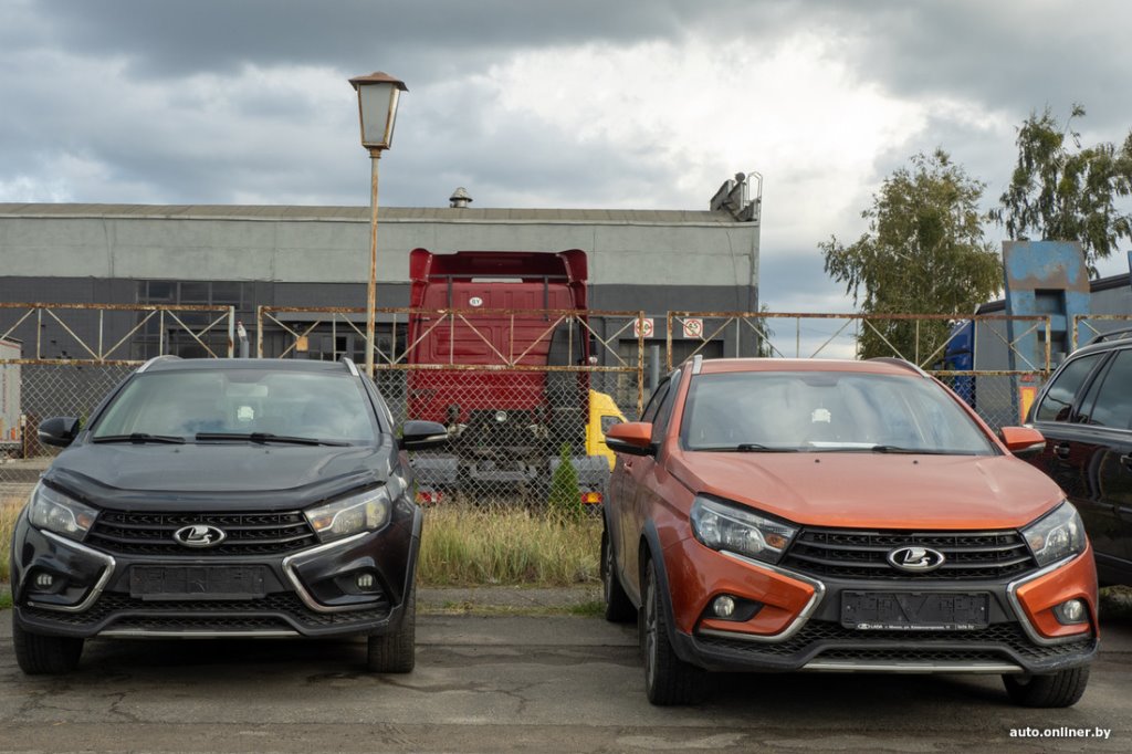 Пару свежачков из Европы и сплошная «бэушка». Что теперь продают на брестском авторынке?