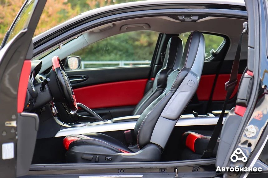 Была полицейской – сейчас немного Opel. Mazda RX-8 и ее необычная история