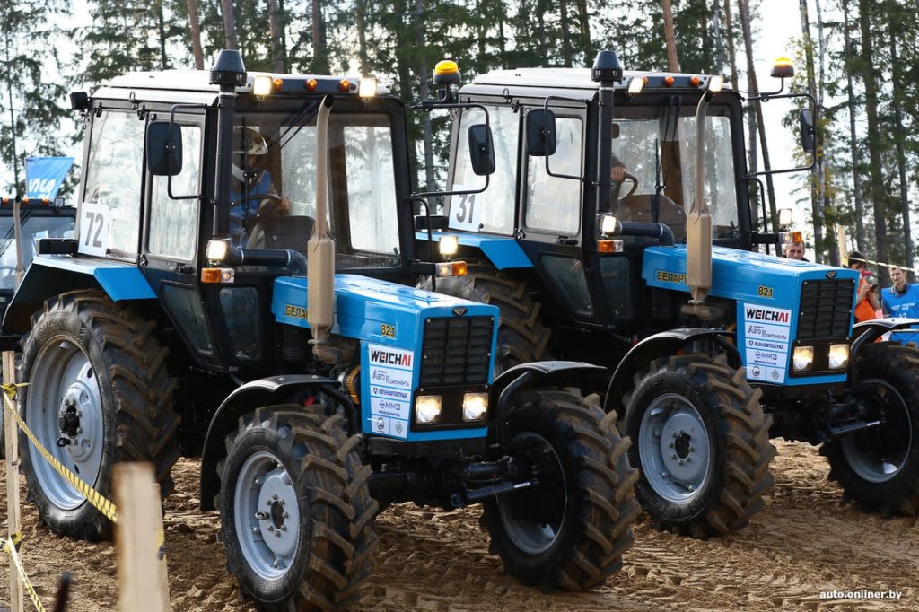 Гонки на тракторах