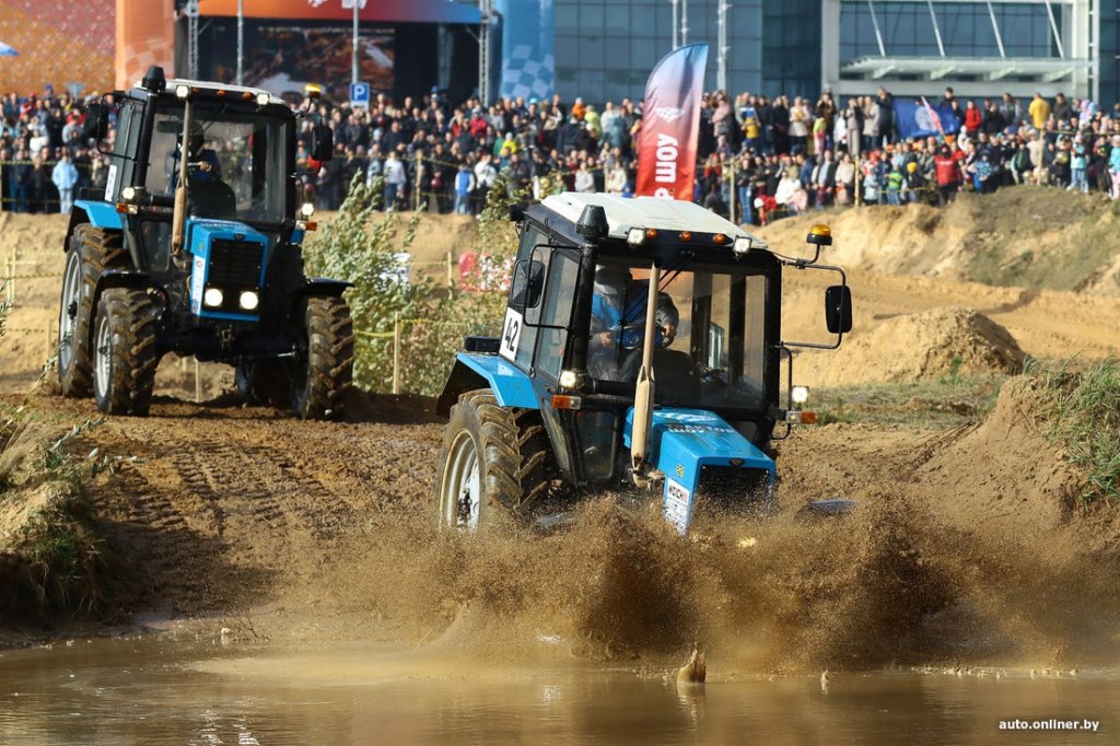 Гонки на тракторах