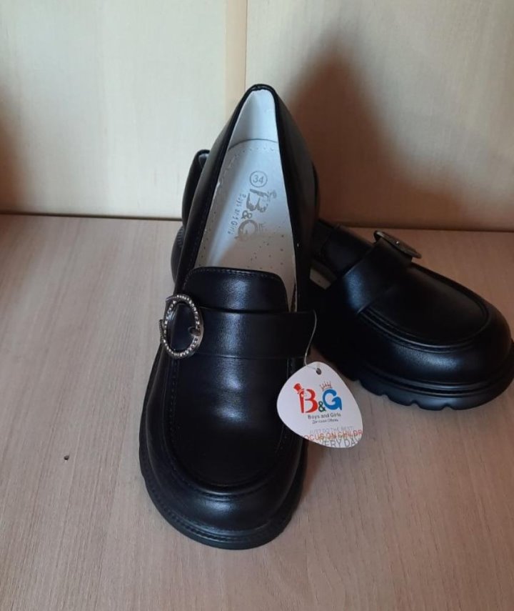 Госстандарт запретил к продаже в Беларуси некоторые виды детской обуви