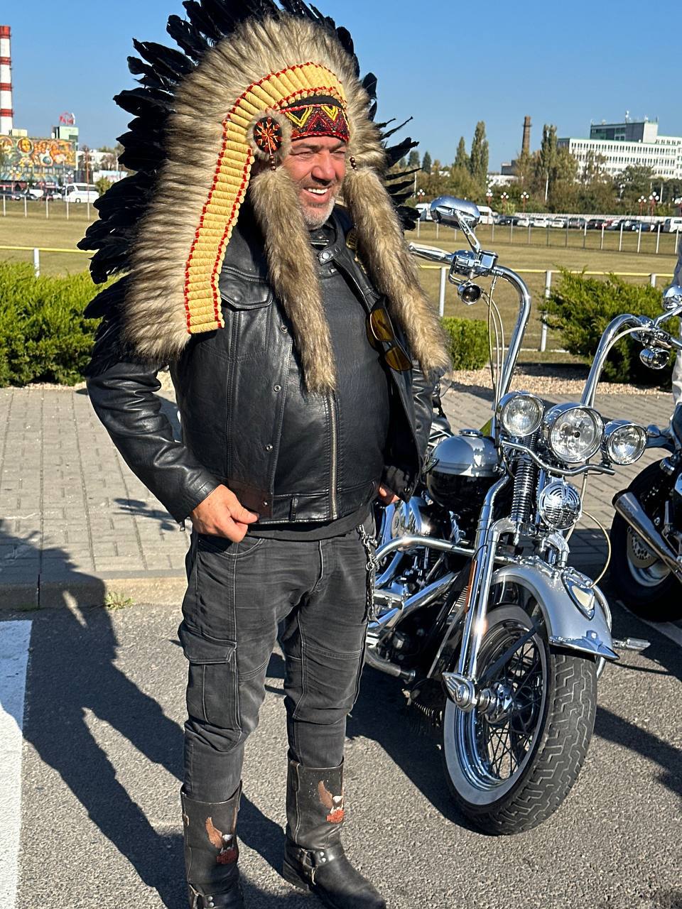 В эти минуты в Бресте на парковке у Ледового дворца проходит закрытие мотосезона-2023