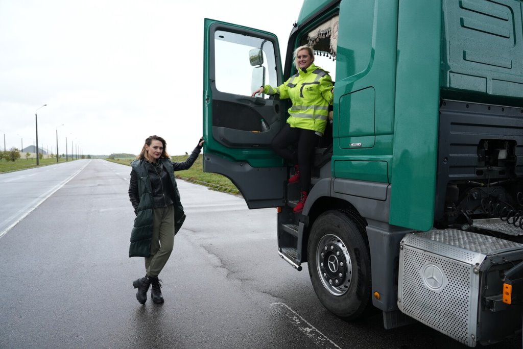 Не только хлопцы идут в дальнобой! Интервью с дальнобойщицей из Беларуси