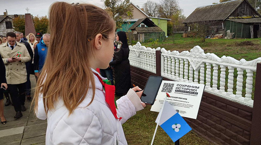 Память расстрелянных фашистами 73 мирных жителей почтили в Жабинковском районе