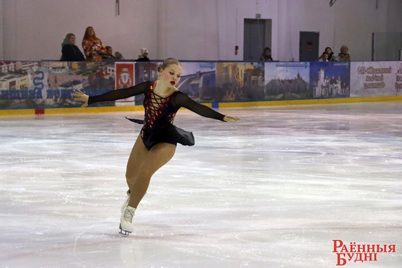 Фігурысты з розных куткоў краіны прыехалі ў Пружаны, каб пазмагацца за «Кубак Белавежскай пушчы» і пуцёўку на рэспубліканскія Алімпійскія дні моладзі