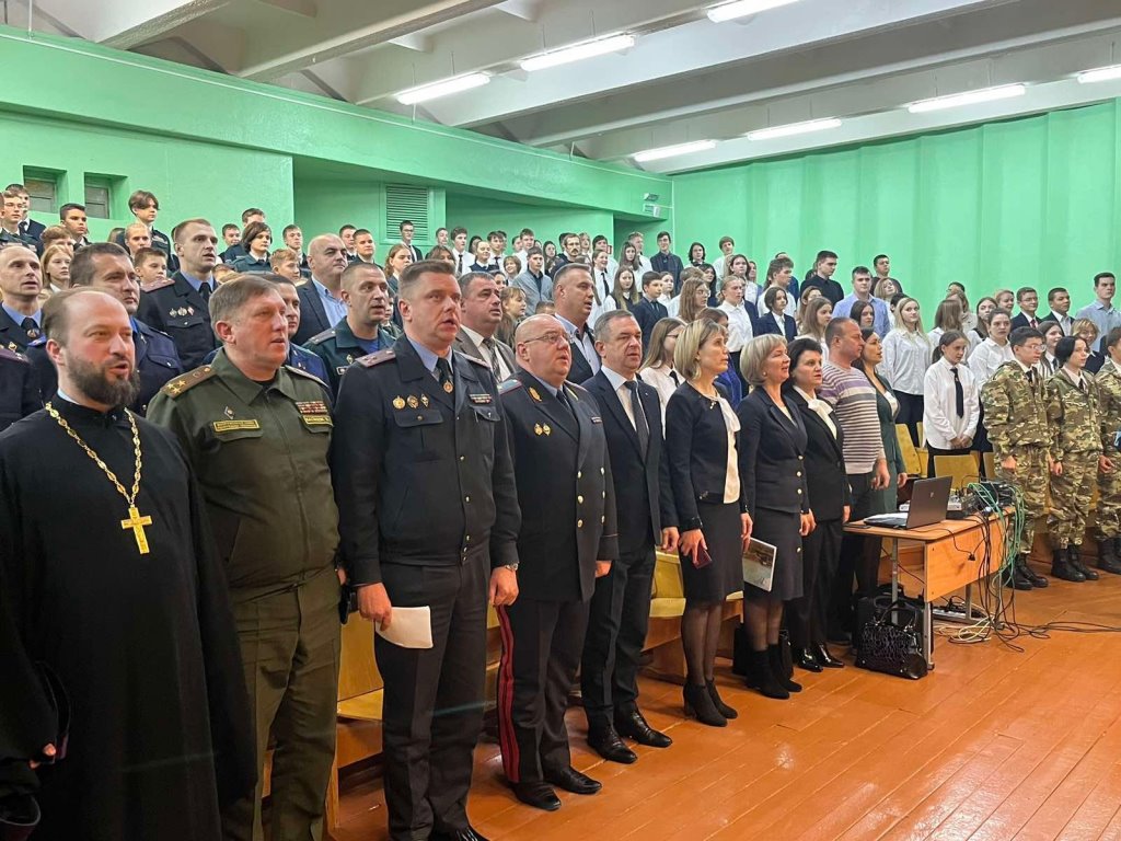 В Бресте состоялось открытие военно-патриотического клуба «Дубровский форт»