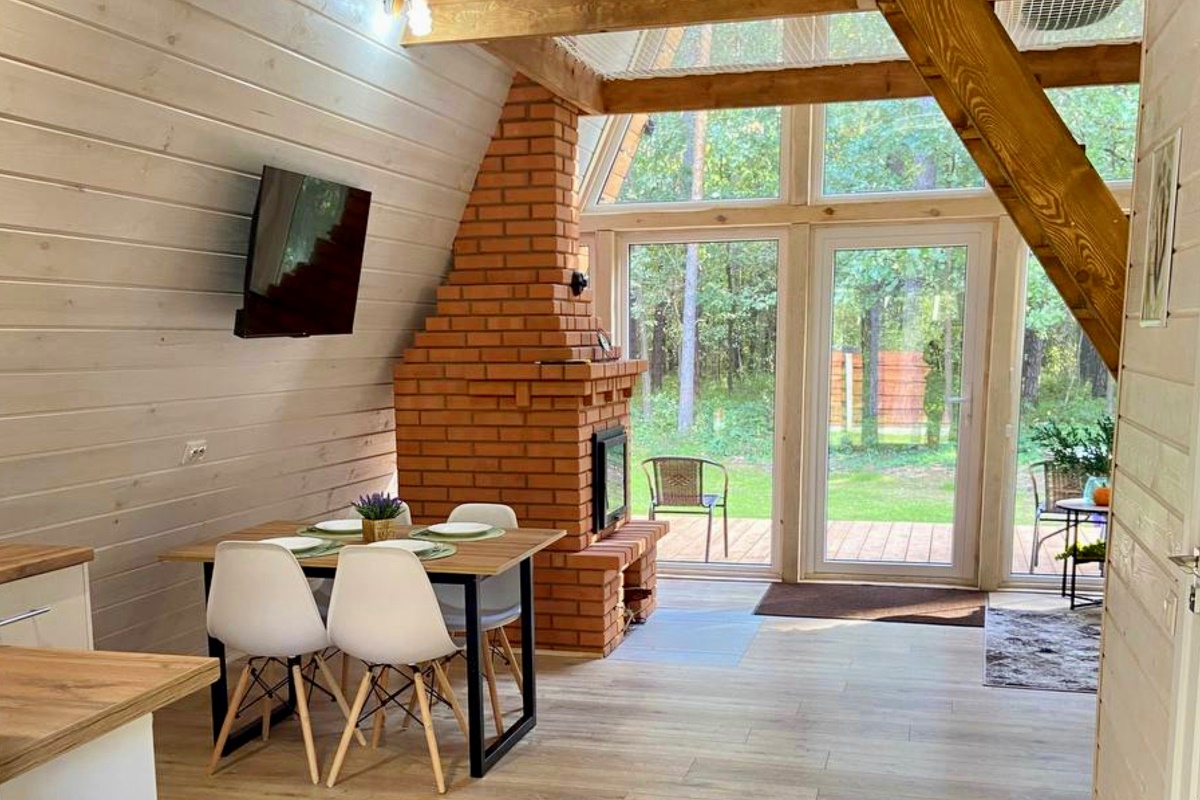 Тренд 2023 года! Треугольные домики в лесу, в которых обязательно стоит побывать!