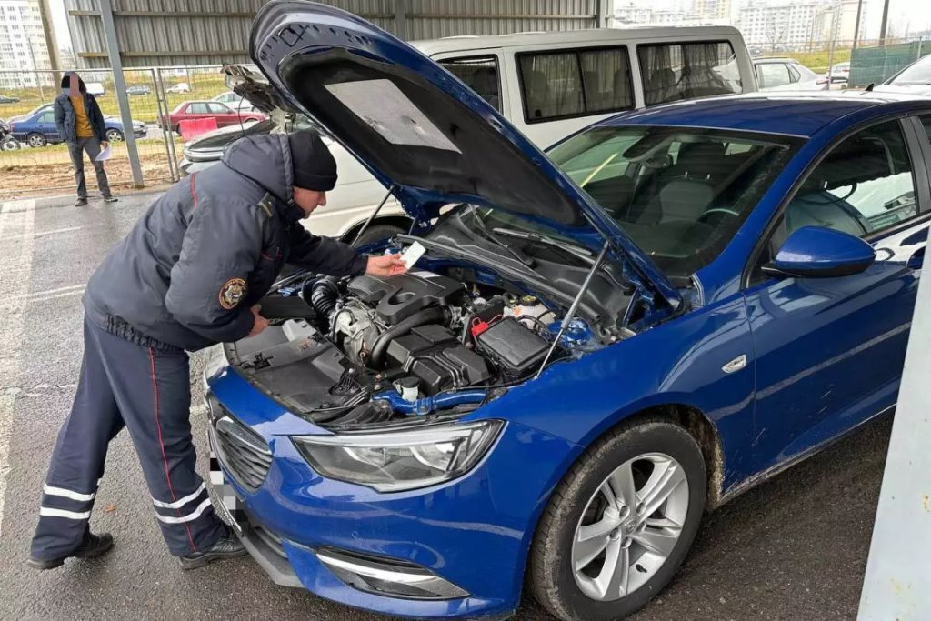 Новая услуга ГАИ: проверка авто перед покупкой. Сколько это стоит?