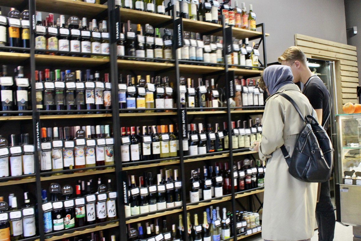 Как подобрать сыр к вину? Подскажут профессионалы магазина «Cheese & Wine» в Бресте.