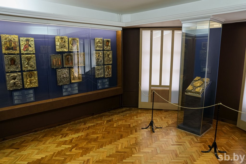 Самую большую в Беларуси коллекцию русских икон можно увидеть в брестской «Спасенке»
