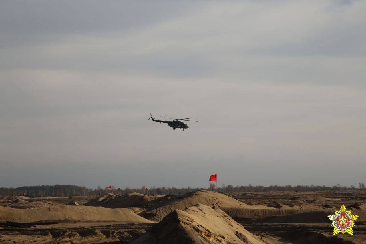На Брестском полигоне с подразделениями 38-й отдельной гвардейской десантно-штурмовой бригады прошло батальонное тактическое учение с боевой стрельбой