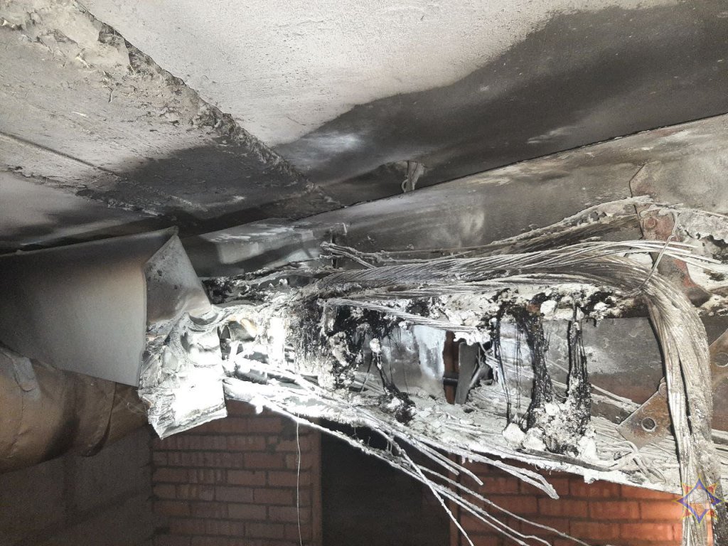 Пожар в СШ №16 в Бресте. Вот что горело