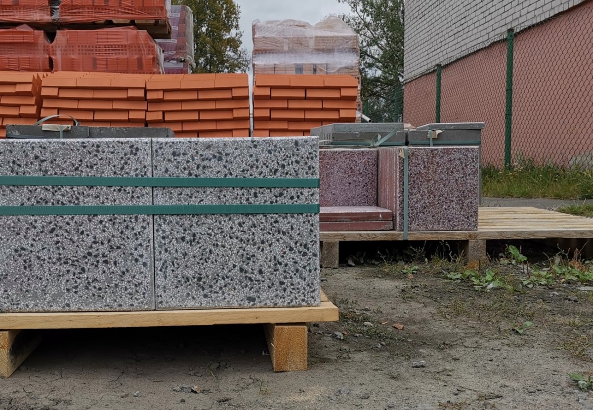 ПОКУПАЙ ЗИМОЙ - ЗАБИРАЙ ВЕСНОЙ! Бесплатное временное хранение ваших стройматериалов на складе в Бресте с беспроцентной рассрочкой на 4 месяца