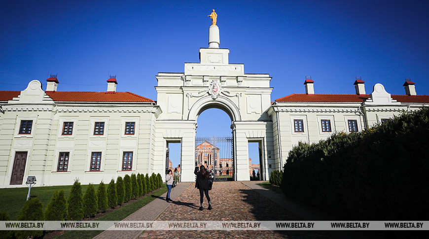 Как продвигается реставрация Ружанского дворцового комплекса рода Сапег