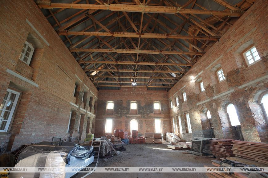 Как продвигается реставрация Ружанского дворцового комплекса рода Сапег