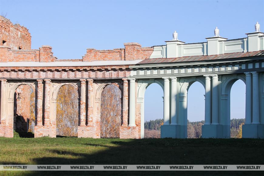 Как продвигается реставрация Ружанского дворцового комплекса рода Сапег