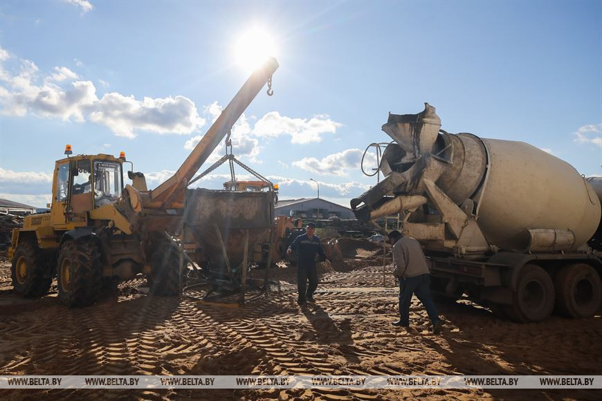 Крупный молочно-товарный комплекс строят в Жабинковском районе