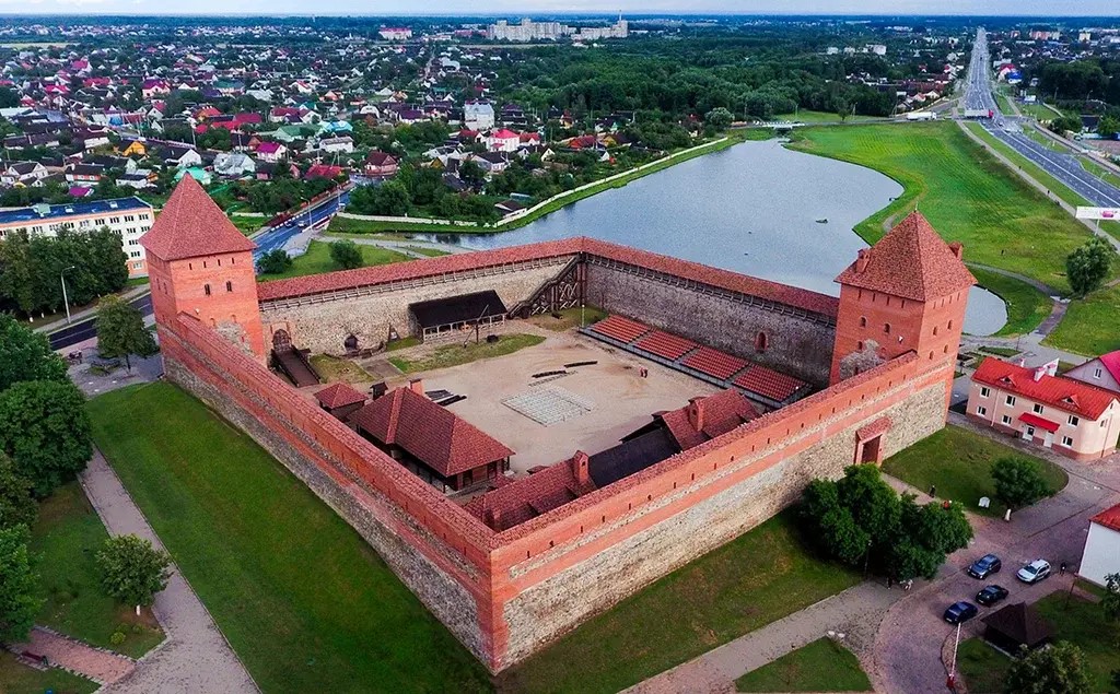 Путешествие в выходной день: где можно побывать и сколько придется потратить