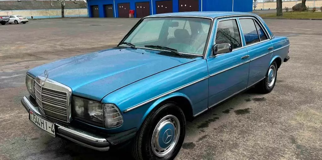 В Лиде восстановили Mercedes W123, а теперь продают. Вот во сколько мастер оценивает свой трехлетний труд