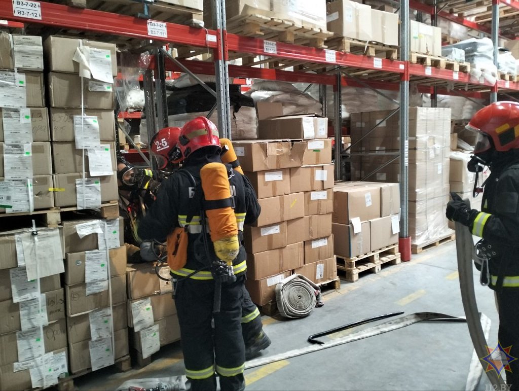 Учения МЧС прошли на аккумуляторном заводе под Брестом