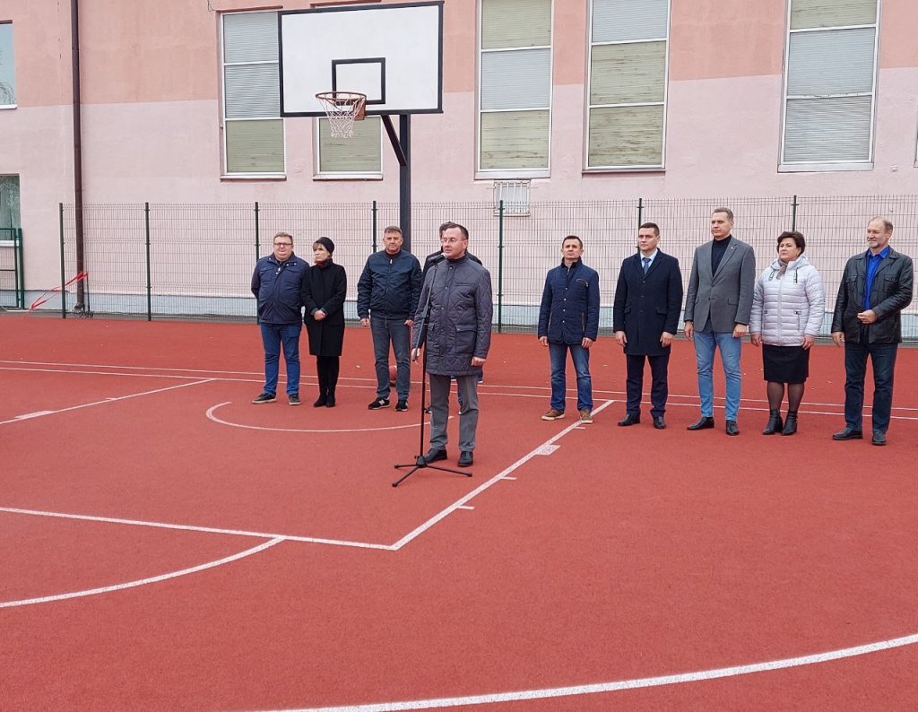 В БрГТУ торжественно открыли спортивную площадку