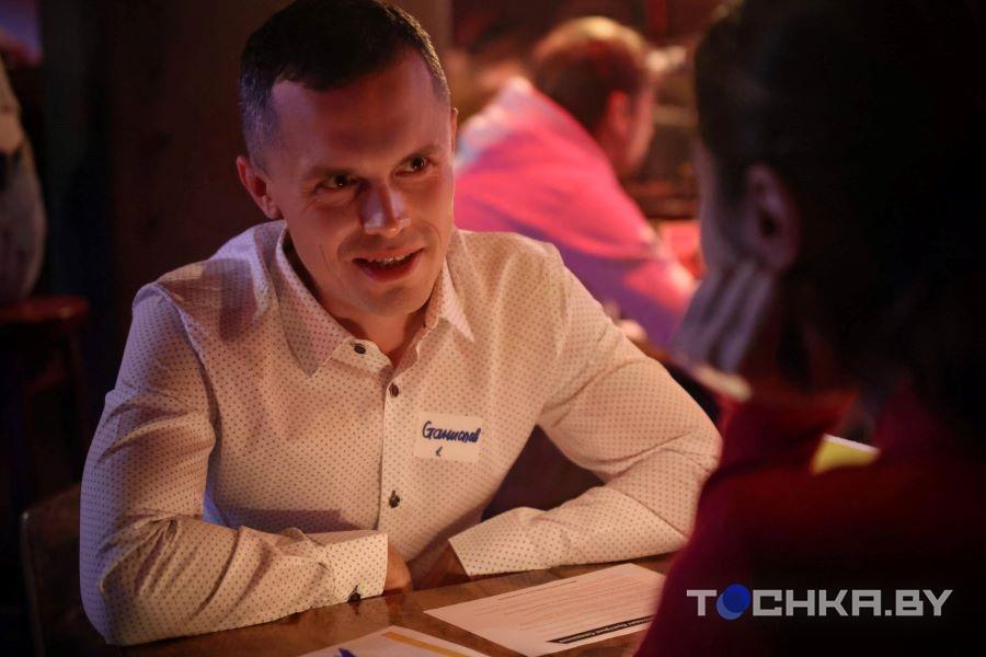Жениться нельзя быть одиноким: как Минск привыкает к быстрым свиданиям