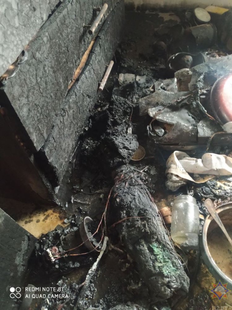 На пожаре в Брестском районе мужчина получил ожоги