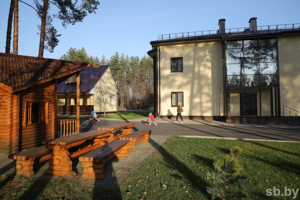 Названы десять самых популярных белорусских санаториев этой осени. И сколько стоят путевки