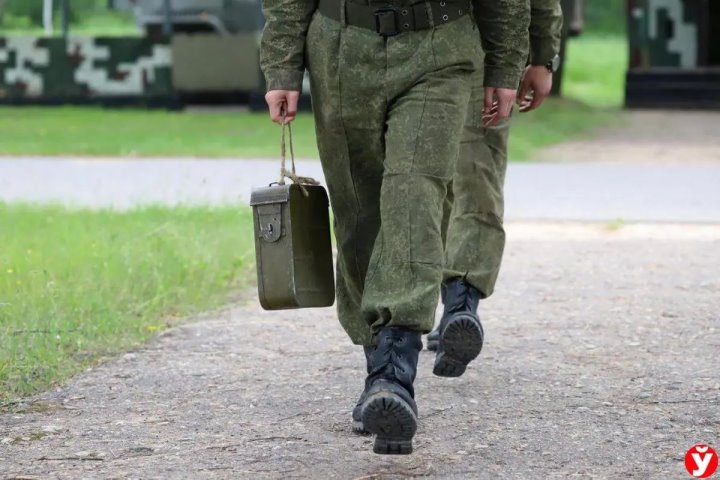 В Беларуси введена новая должность — инструктор по работе с верующим личным составом