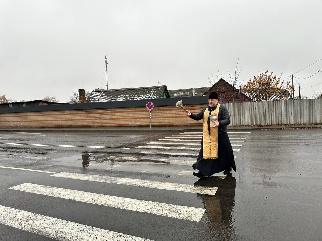 В Бресте освятили места, где произошли смертельные ДТП