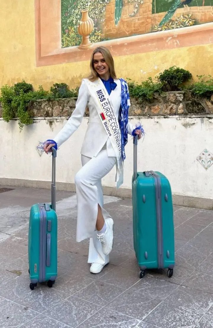 Элеонора Качаловская стала первой вице-мисс на международном конкурсе красоты