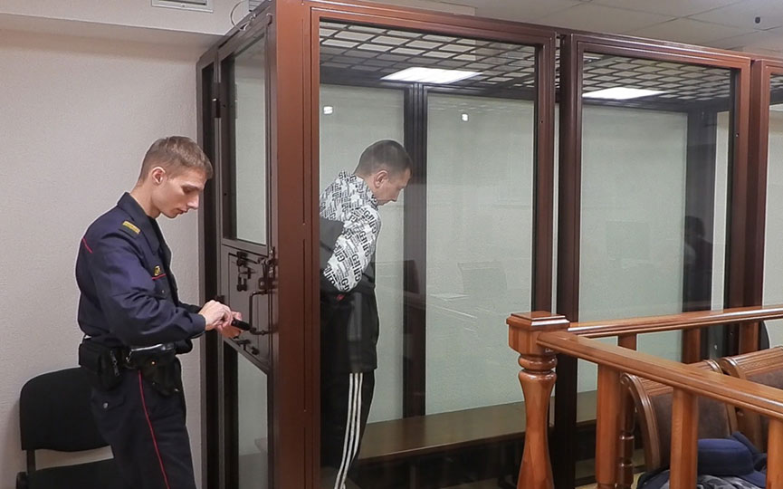 Осудили мужчину, который поджигал скирды в полях под Барановичами