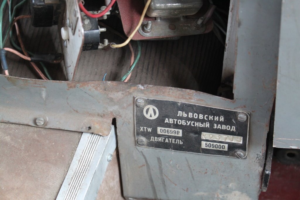 «Жена, конечно, не в восторге». Брестчанин купил советский ЛАЗ-699Р за $1 000, а вложил уже 10 тысяч долларов