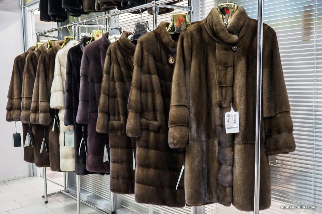 Женщина отдала шубу на покраску, а вещь уменьшилась на два размера. Дело дошло до суда