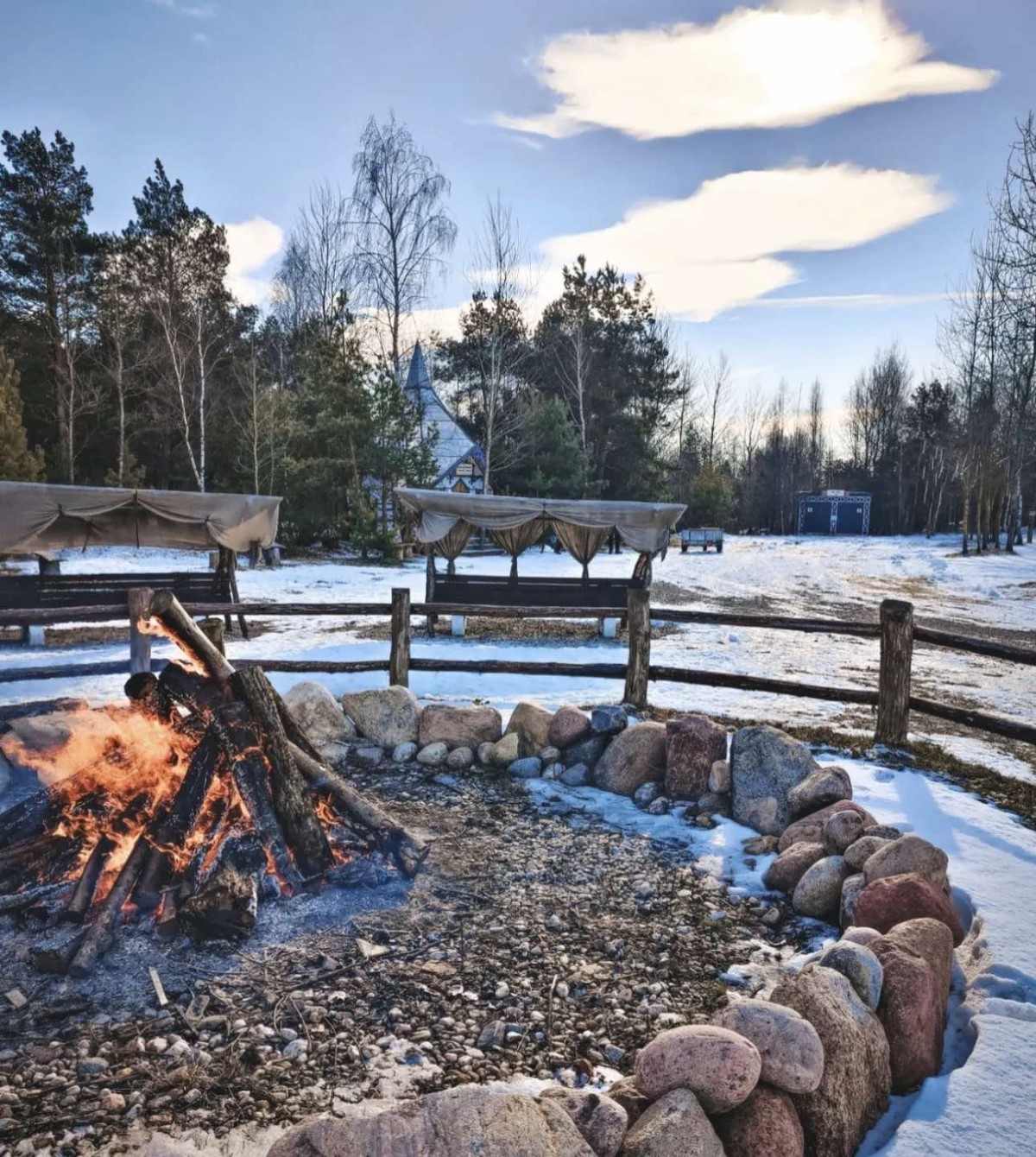Парк животных приглашает на новогоднюю сказку «По ту сторону зеркала»