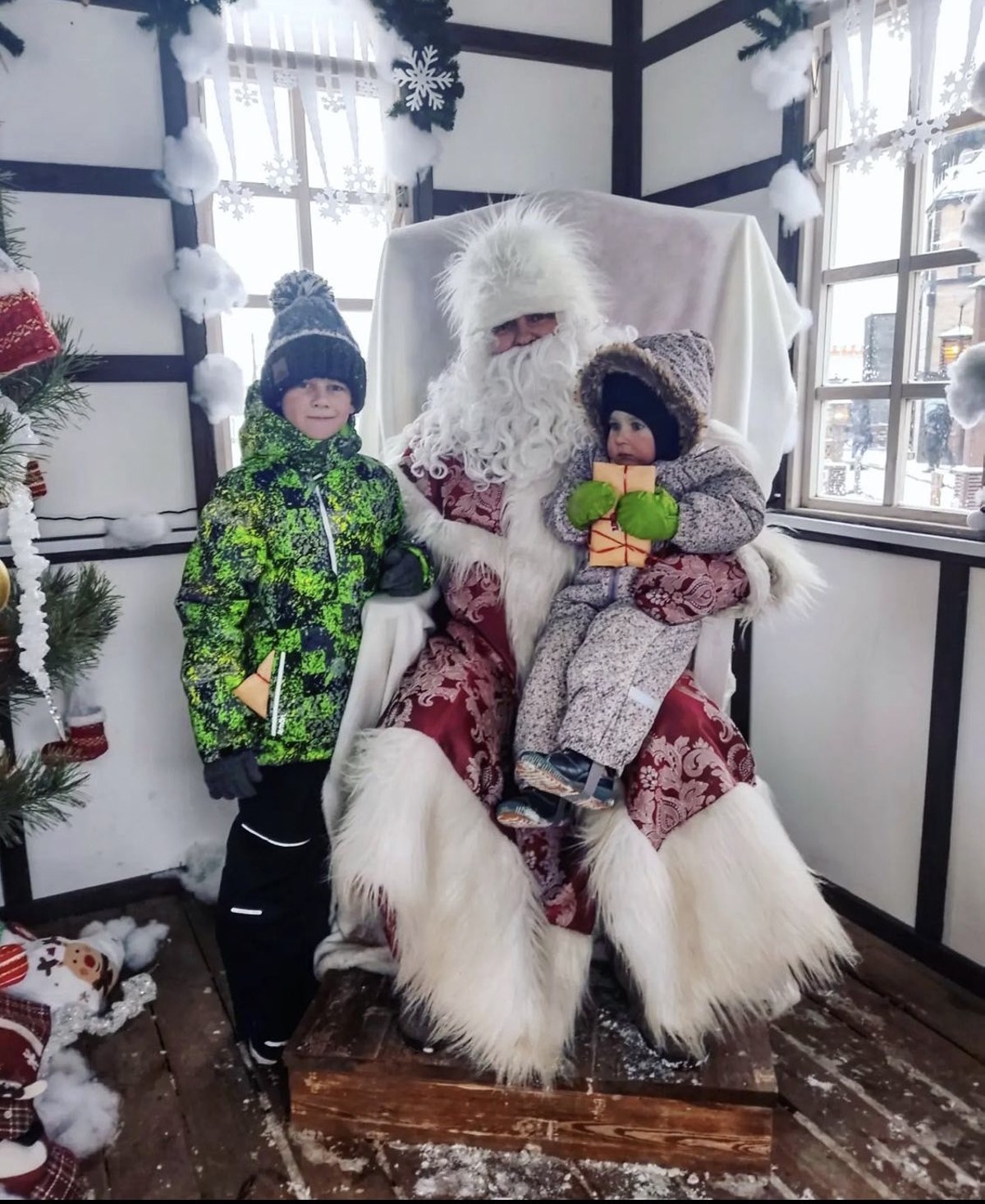 Парк животных приглашает на новогоднюю сказку «По ту сторону зеркала»