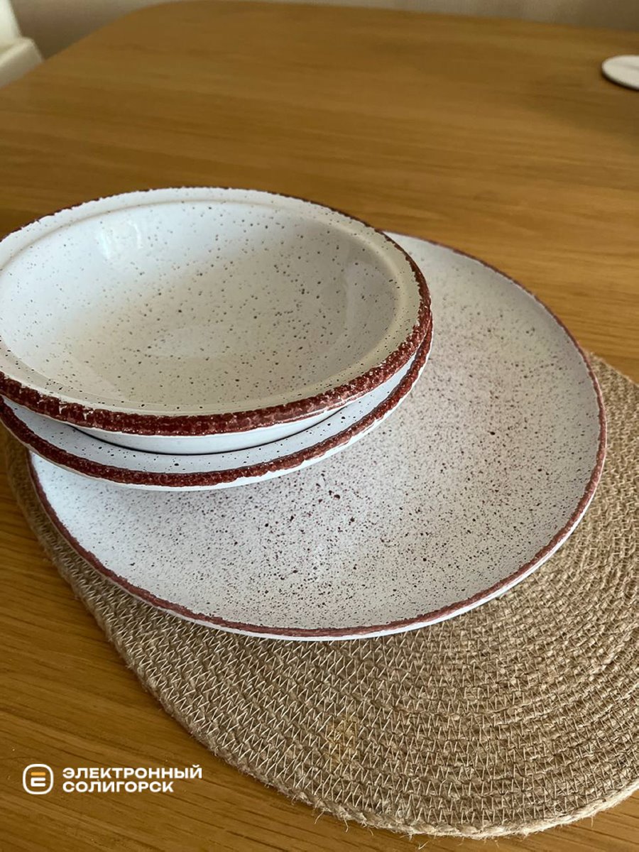 Брали импортное – теперь свое. Поговорили с белорусами о том, какие белорусские товары стали для них находкой