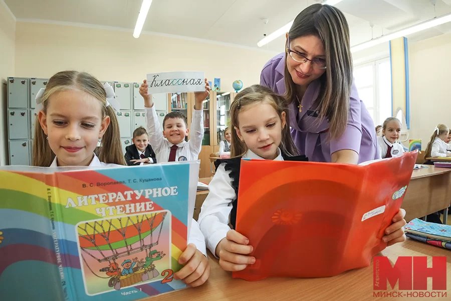 Видеоролик учительницы из Беларуси набрал 5,5 млн просмотров в Instagram. О чем он, и как снимался