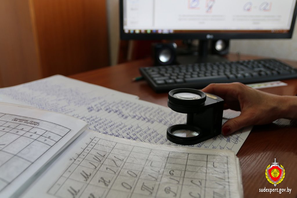 Подпись жительницы Барановичей при оформлении электромобиля оказалась поддельной